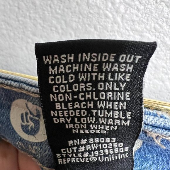 Rewash Vintage Reunion Distressed Denim Mini Skirt - Size 9/29 - Picture 6 of 6